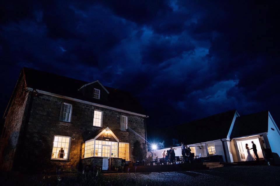 Gellifawr Woodland Retreat Hotel Pontfaen Buitenkant foto